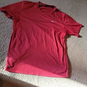 Nike red t shirt